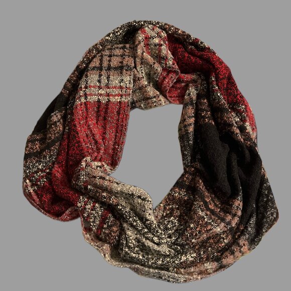 Infinity Scarf - Picture 1 of 3